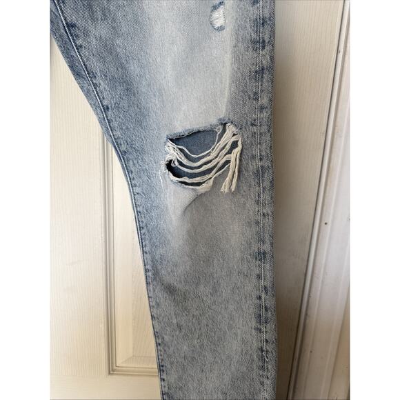 Levi's Baggy Boot Women's Jeans W31 L30 Light Blue Distressed Great Condition - Picture 4 of 13